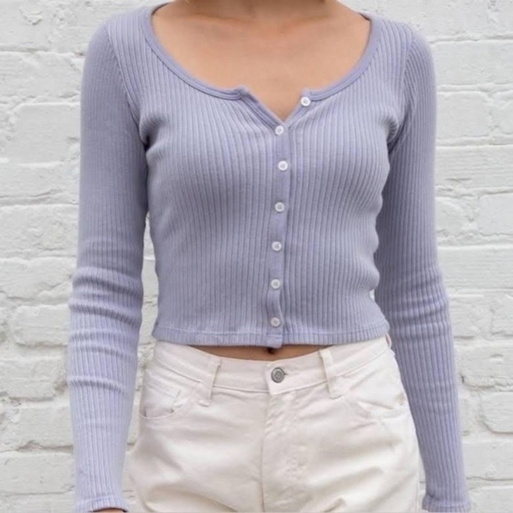 Brandy Melville Zelly Top Lavender Purple Ribbed Button Down Long Sleeve Medium